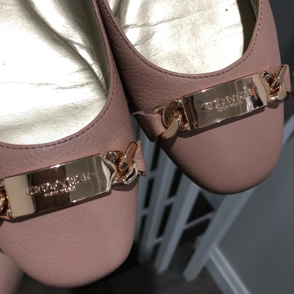 Coach flats - Picture 2 of 8